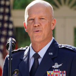 وزير الدفاع الأمريكي: الحرب المقبلة “مختلفة جدا”