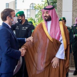 الرئيس الفرنسي قبل مغادرته جدة: اقترحنا إشراك حلفائنا ومنهم السعودية في محادثات إقليمية