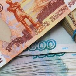 الإطاحة بوافدين تخصصوا في تحويل نشارة الأخشاب إلى “عود طبيعي”