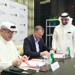 محافظ الجبيل يشهد توقيع شراكة بين تحفيظ الجبيل وعدد من الشركات المحلية