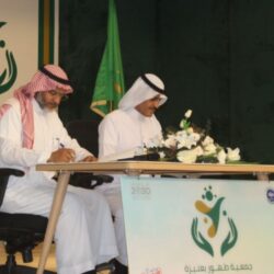 مجلس الصحة الخليجي ينهي الجدل ويكشف الفرق بين السكر الأبيض والبني