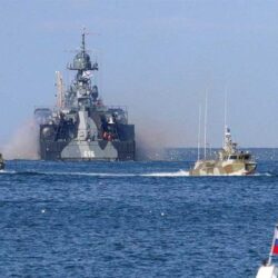 القبض على مقيم ومخالف لنظام أمن الحدود لجمعهما الأموال وتحويلها بطرق غير مشروعة