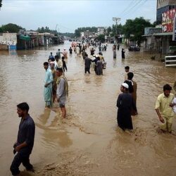 آل الشيخ يلتقي الوزيرَ بمكتب رئيس الوزراء والوزيرَ الثاني للتعليم بسنغافورة