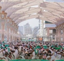 “الأرصاد” تنبه من سحب رعدية ممطرة على منطقة الباحة