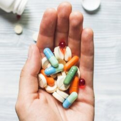 أول طلب لهيرفي رينارد بعد الخسارة من بولندا بكأس العالم