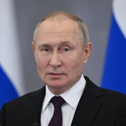 إمام الحرم المكي: العقل أساس التكليف.. والمسكرات والمخدرات تقضي عليه