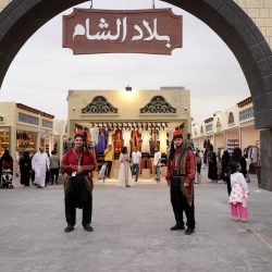 طارق العلي يجدد اللقاء بجمهوره في موسم الرياض عبر مسرحية “ممية ولدي”