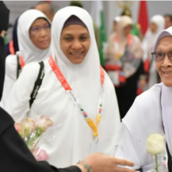 حجاج إندونيسيا يشيدون بمبادرة “طريق مكة” وبالجهود المبذولة لتوفير تجربة حج سلسة ومريحة