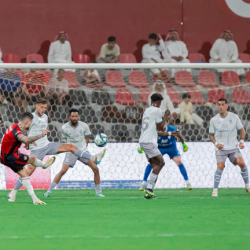 هل استعمال أكثر من شخص لسماعة قد يؤدي إلى انتقال الأوبئة؟ .. “متخص” يُجيب! – فيديو