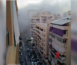 بلا إصابات…”مدني جدة” يخمد حريقًا في مركبة بحي الرويس.