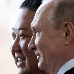 احمِ قلبك وصحتك.. تطعيم وقائي لكبار السن ومرضى المزمن بأمر الفيروس المخلوي التنفسي