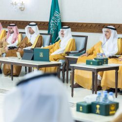 أمير الشرقية يستقبل وزير البلديات والإسكان ويشيد بمشاريع الوزارة في المنطقة