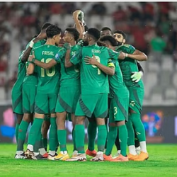 البحرية المكسيكية تضبط غواصة مخدرات ضخمة قبالة سواحل المحيط الهادئ