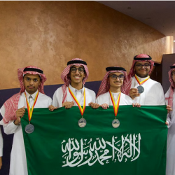 نيران “قلب العالم”: فندق بغداد حديث الافتتاح يشتعل في الجادرية