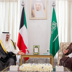 حرس الحدود بالمنطقة الشرقية ينقذ مقيمًا من الغرق أثناء ممارسة السباحة