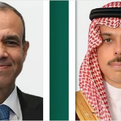 جدل المحتوى المبتذل يتصاعد.. مطالبات بوقف دعم “مشاهير التفاهة” ومؤسسات ترعى صعودهم