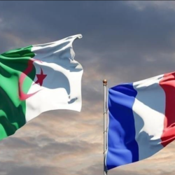 إمام الحرم المكي يوصي بتقوى الله والعمل بالآية الجامعة للخير