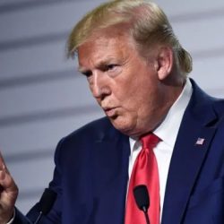 تصويت حاسم في البرلمان الفرنسي يهدد بسقوط حكومة بايرو