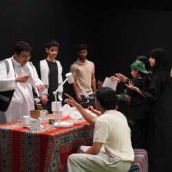 البحرين : مجلس السيدة وفاء عبدالعزيز يستضيف الكاتب البحريني عيسى هجرس في أمسية امتزجت بالأدب والفن و “البوح الصامت”