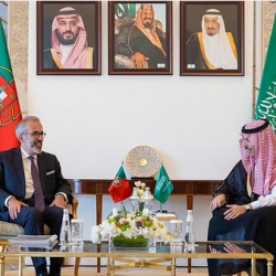 قطر تتفوق على الإمارات بثنائية وتتأهل رسميًا إلى مونديال 2026