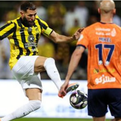 الطقس .. أمطار رعدية ورياح نشطة مثيرة للأتربة والغبار على عدة مناطق