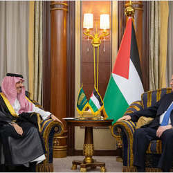 على هامش مبادرة مستقبل الاستثمار.. وزير الخارجية السعودي يلتقي نظيره الباكستاني في الرياض
