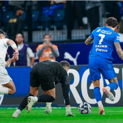 ختام الجولة التاسعة من دوري روشن: قمة الصدارة (النصر-الخليج) ومواجهات حاسمة