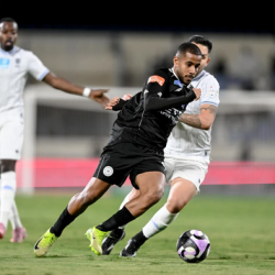 رونالدو يختمها بـ “مقصية”: النصر يعزز صدارته لدوري روشن برباعية في شباك الخليج