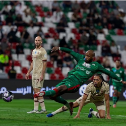 الهلال ينتصر بالعزيمة: ثنائية ثمينة تهزم الفتح رغم النقص العددي