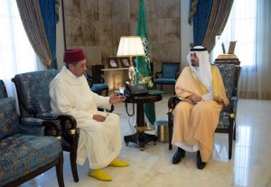 أمير مكة يلتقي سفيري جيبوتي والمغرب