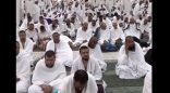 مسجد نمرة يكتظ بجموع الحجاج قبيل خطبة عرفة