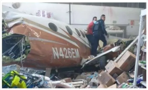 مصرع خمسة أشخاص جراء حادث تحطم طائرتين خاصتين بالمكسيك