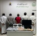لجمعهم أموالاً مجهولة المصدر.. القبض على 5 مخالفين لنظام العمل والإقامة في الرياض