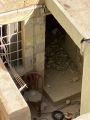 مستوطنون يدمرون جدران أثرية في منطقة باب الخليل في القدس