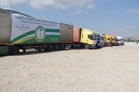 21 شاحنة محملة بأكثر من 95 ألف قطعة شتوية ترسلها الحملة الوطنية للنازحين السوريين في الداخل