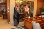 سمو وزير الخارجية يستقبل الدبلوماسي عبدالله الخالدي