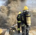 الدفاع المدني يخمد حريقاً ضخماً في محل تجاري بحي المرسلات بالرياض