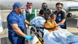 إنفاذًا لتوجيهات خادم الحرمين وولي العهد.. وصول التوأم الملتصق الجامايكي “أزاريا وأزورا إيلسون” إلى الرياض