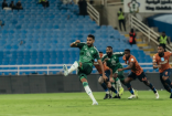 بهدف محرز…الأهلي يتخطى الفيحاء في دوري روشن