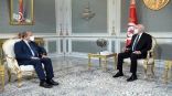الرئيس التونسي: 460 فاسداً نهبوا 4.8 مليارات دولار من أموال الدولة