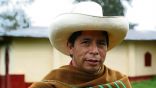 مزارع يتولى رئاسة بيرو