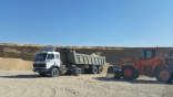 غرب الدمام: ضبط 120 شاحنة وشيول لنهل الرمال… وغرامات بأكثر من 2.6 مليون ريال خلال عامين