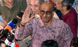 انتخاب نائب رئيس الوزراء السابق “ثارمان شانموغاراتنام” رئيساً لسنغافورة