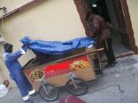 #الدمام : بلدية شرق تداهم شقة تستغلها عمالة لإعداد وتحضير أطعمة غير صحية