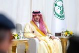 الأمير عبدالعزيز بن سعود يلتقي القيادات الأمنية بمحافظة حفر الباطن