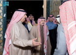 أمير الرياض يقدّم واجب العزاء في وفاة فيحان بن حربي بن سلمان المنديل