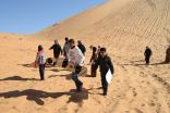 ضمن فعاليات مهرجان الصحراء الدولي إنطلاق فعاليات رياضة التزلج على الرمال