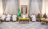 نائب أمير مكة يستقبل وزير الحج ووزير النقل والخدمات اللوجستية وقائد قوات أمن الحج