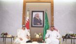 خادم الحرمين يناقش تطورات الأحداث مع ملك البحرين