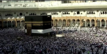 الحرم المكي يكتظ بضيوف الرحمن في أول أيام ذي الحجة وسط تنظيم متقن